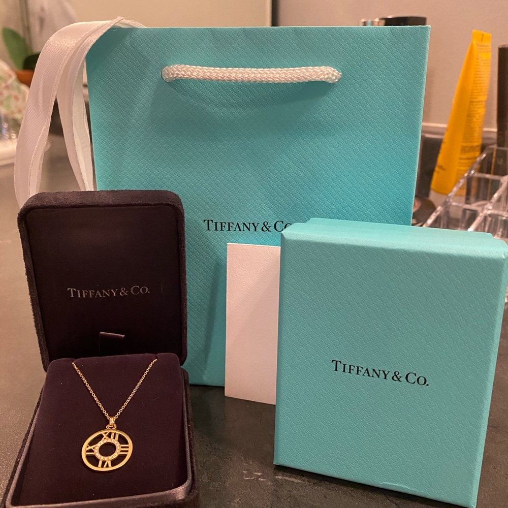 Tiffany Atlas 18K Gold Diamond Necklace.